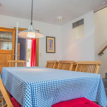 Holiday home Relais Le Roi Rendeux